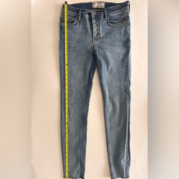 Free People jeans - Picture 7 of 8